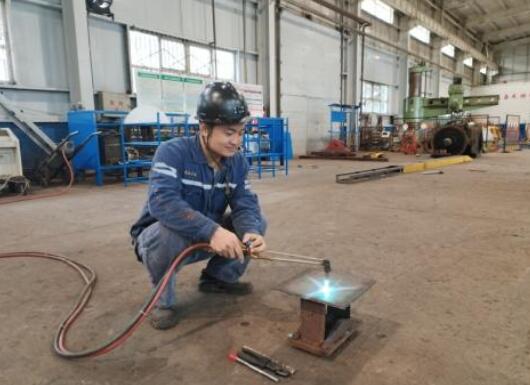 1639067997326186.jpg 逯宝玉.jpg